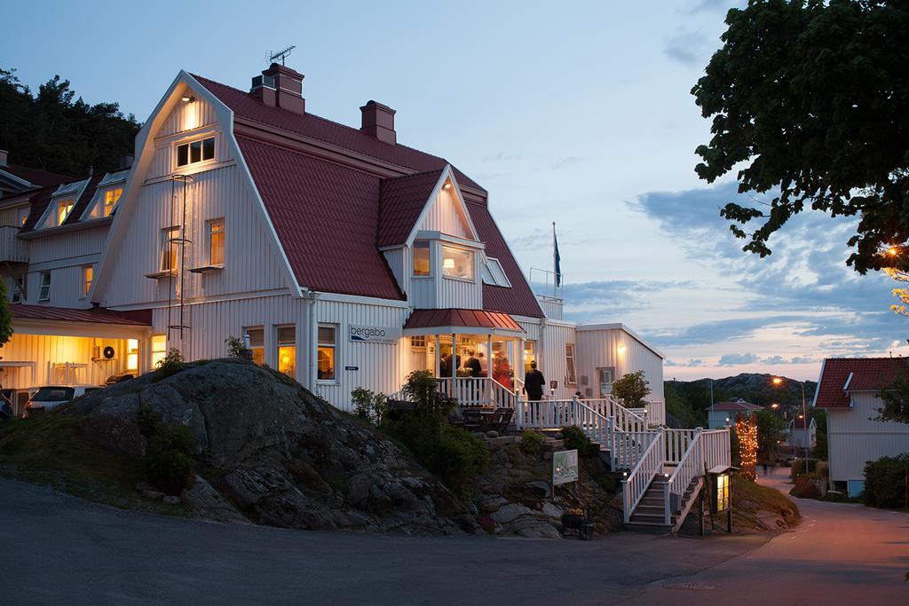 Bergabo Hotell&Konferens Rönnäng Exterior foto