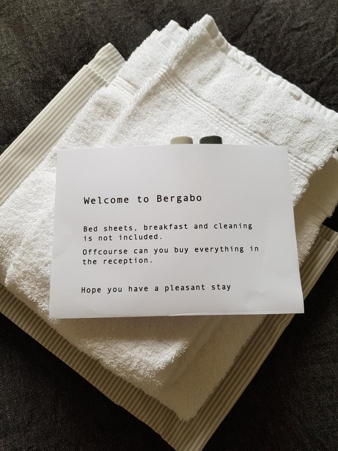 Bergabo Hotell&Konferens Rönnäng Exterior foto