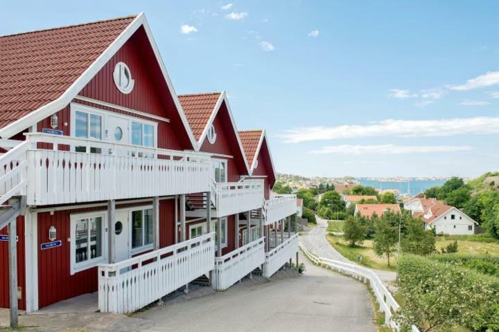Bergabo Hotell&Konferens Rönnäng Exterior foto